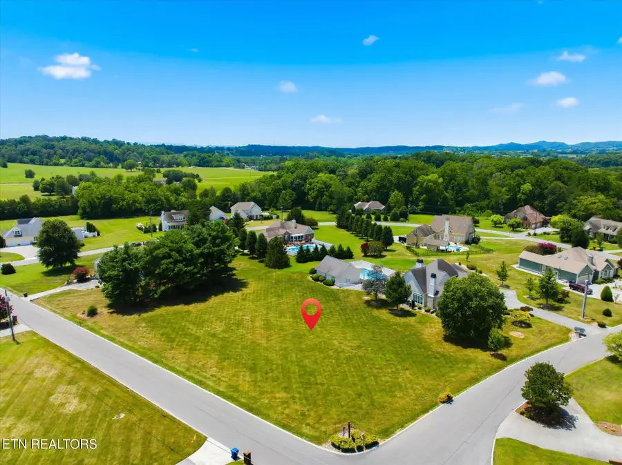 103 Lindsey Drive, Madisonville, TN 37354 - #2
