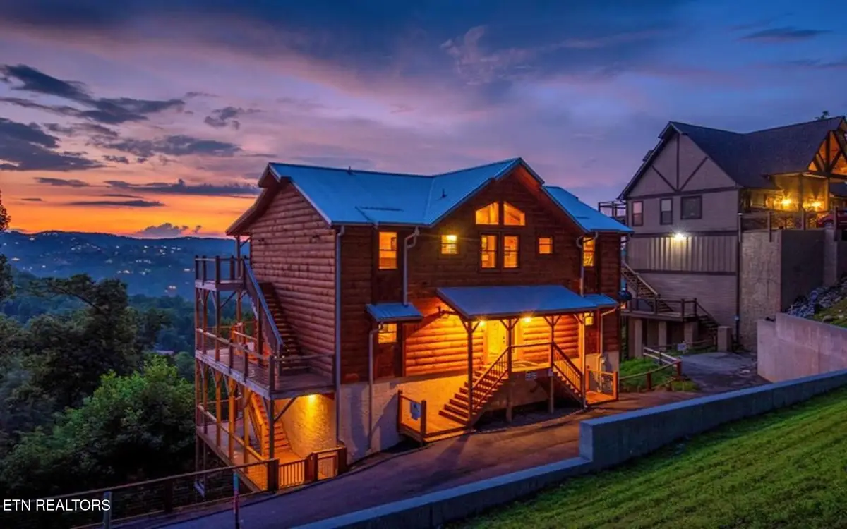 240 Stone Fence Lane, Gatlinburg, TN 37738 - #1
