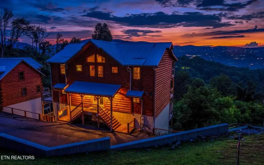 240 Stone Fence Lane, Gatlinburg, TN 37738 - #2