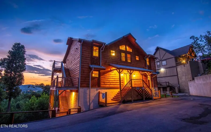 240 Stone Fence Lane, Gatlinburg, TN 37738 - #3