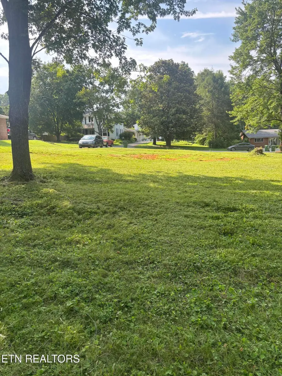 119 Waller Ave #7R, Maryville, TN 37803 - #3