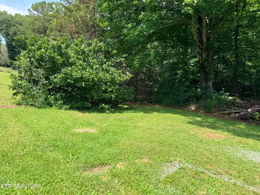 1035 Star Point Rd, Jamestown, TN 38556 - #3