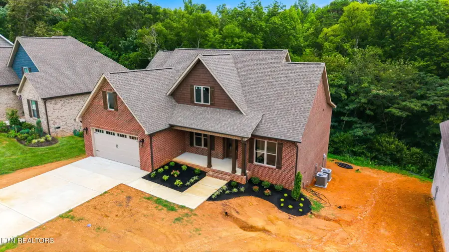 1173 Cheyenne Blvd, Lenoir City, TN 37772 - #3