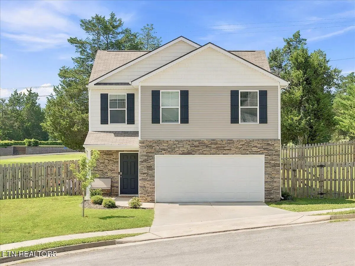 1066 Green Way Drive, Morristown, TN 37813 - #1