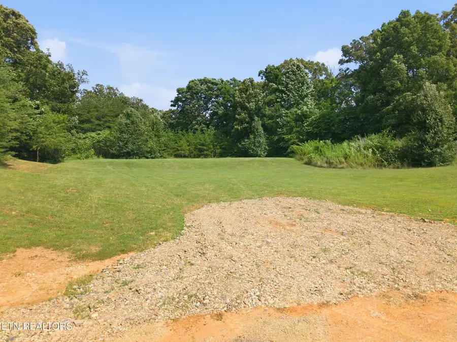 102 Vaden Rd, Maryville, TN 37801 - #3