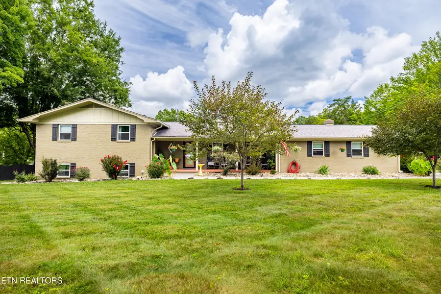 418 Belle Meade Drive, Maryville, TN 37803 - #2