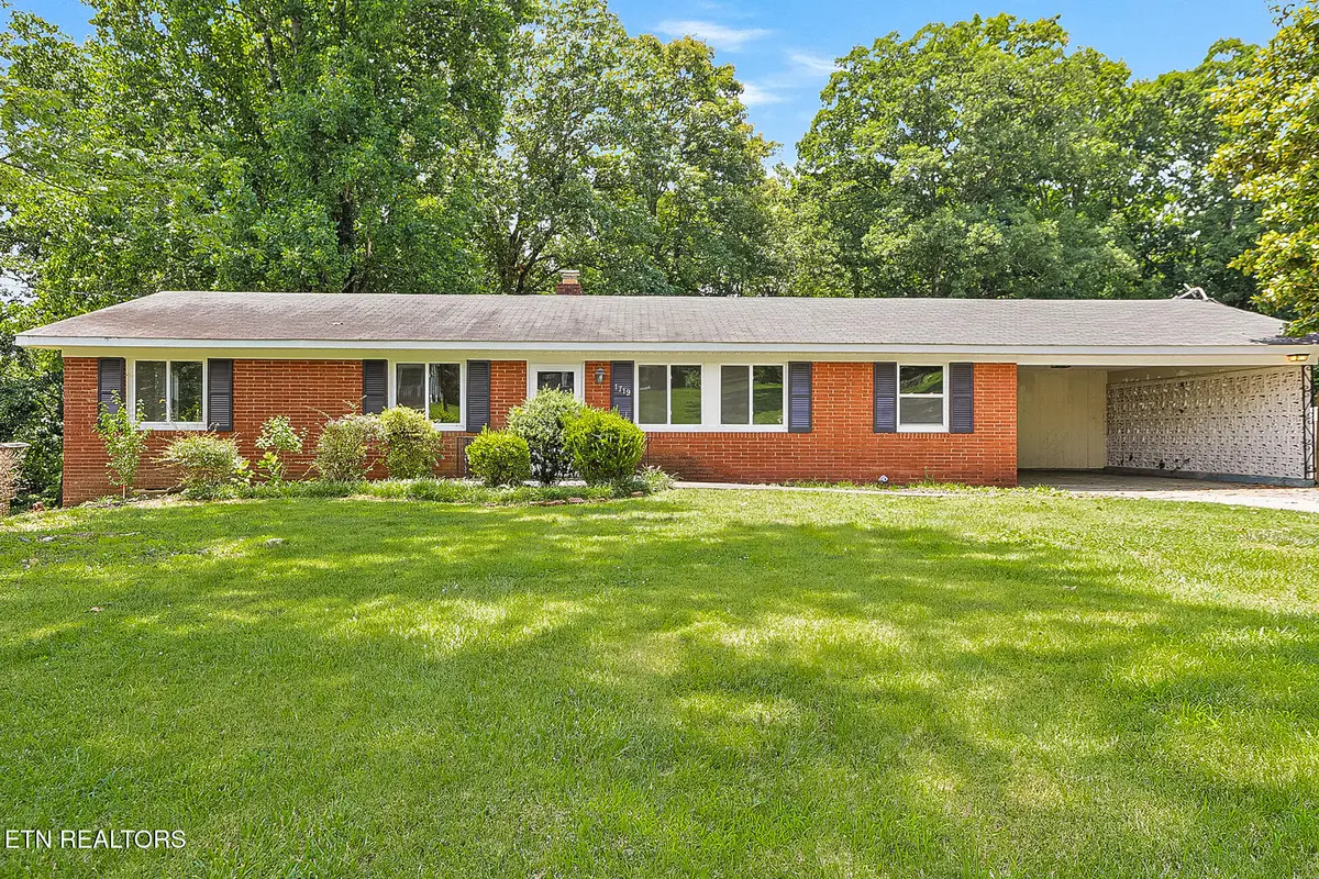 1719 Woodhaven Drive, Knoxville, TN 37914 - #1