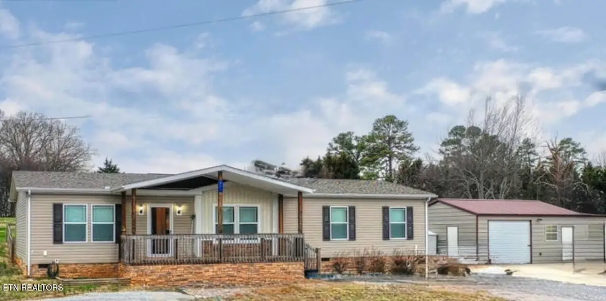 211 S Springview Rd, Maryville, TN 37801 - #1
