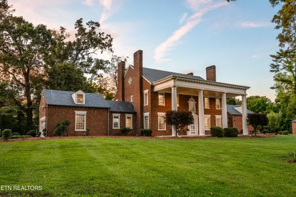 2112 Manor Drive, Knoxville, TN 37920