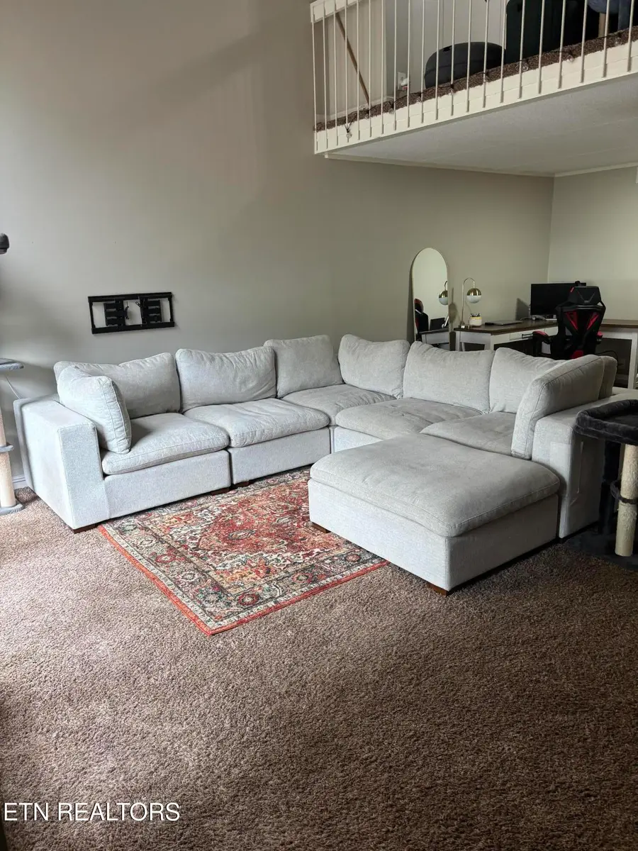503 Canberra Drive #D2, Knoxville, TN 37923 - #3