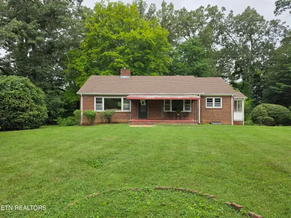 1211 Craig Rd, Knoxville, TN 37919