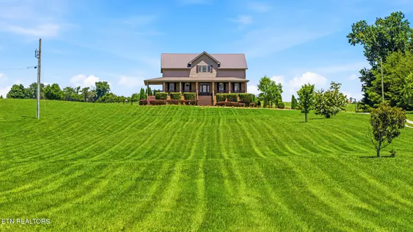 656 Oxford Rd, Jefferson City, TN 37760