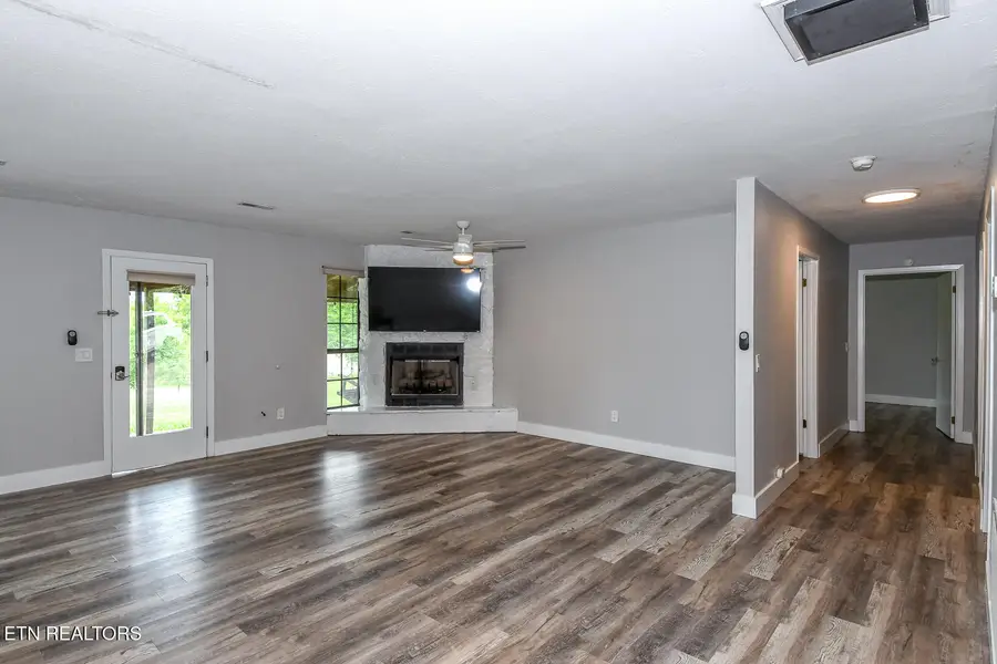 1354 Fork Rd, Greenback, TN 37742 - #3