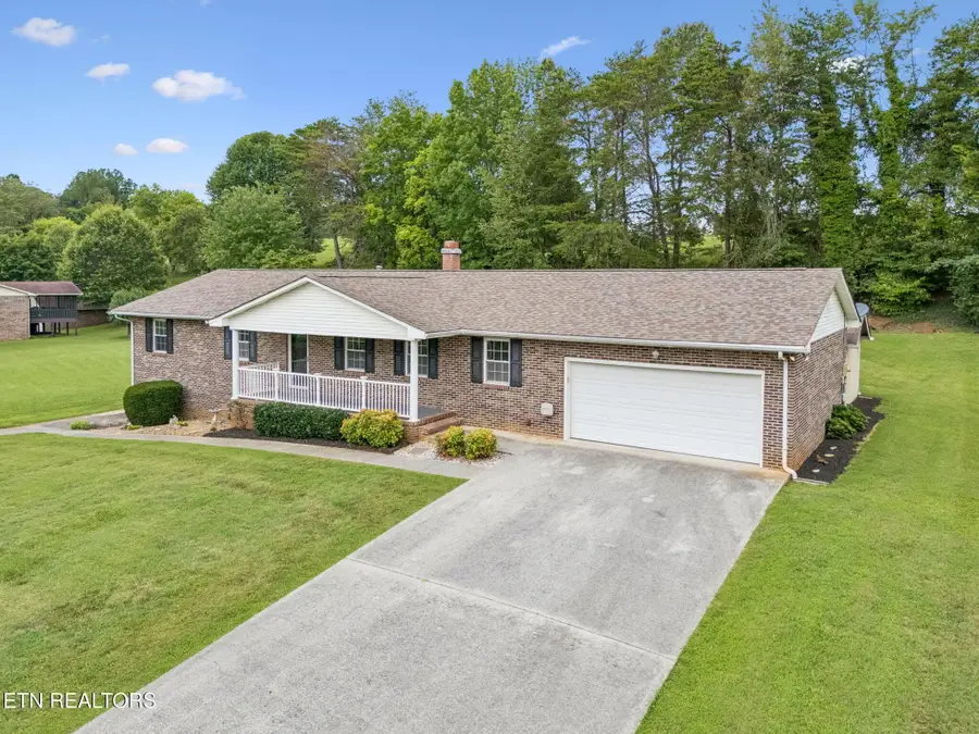 2117 S Belmont Drive, Maryville, TN 37804 - #2