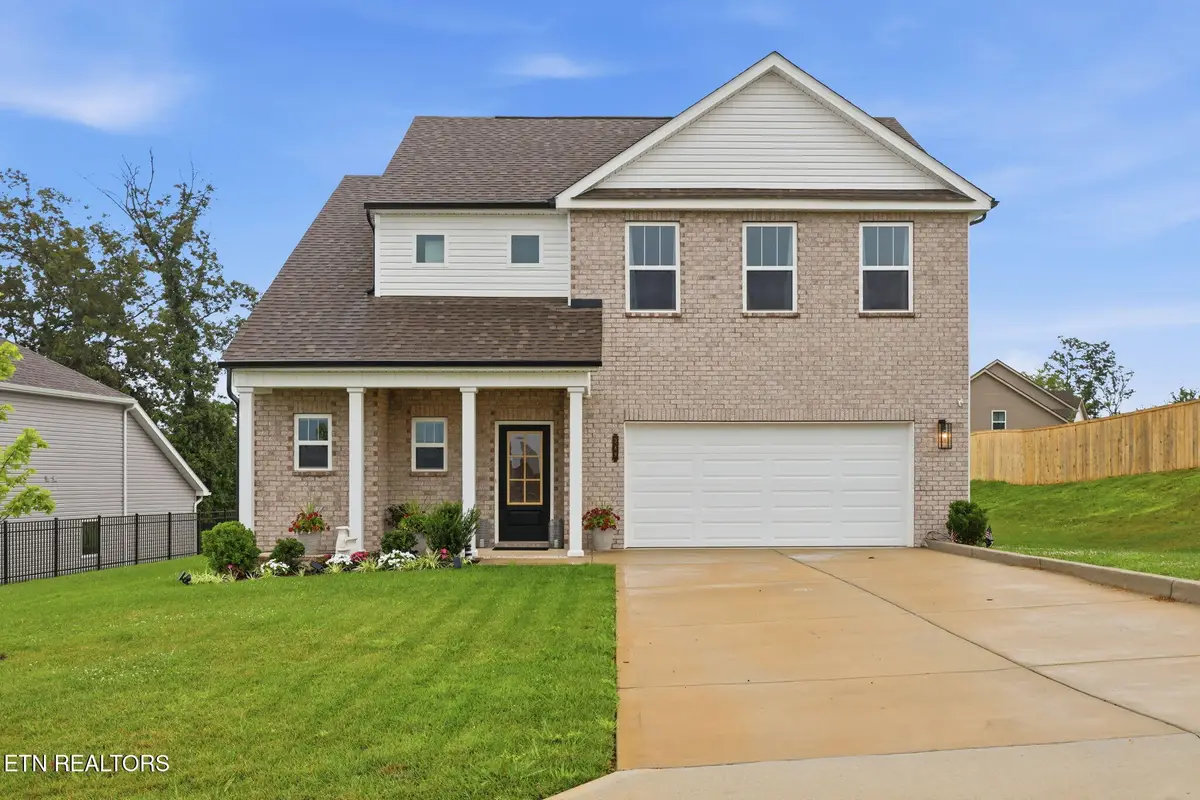 389 Sugar Maple Tr, Lenoir City, TN 37771 - #1