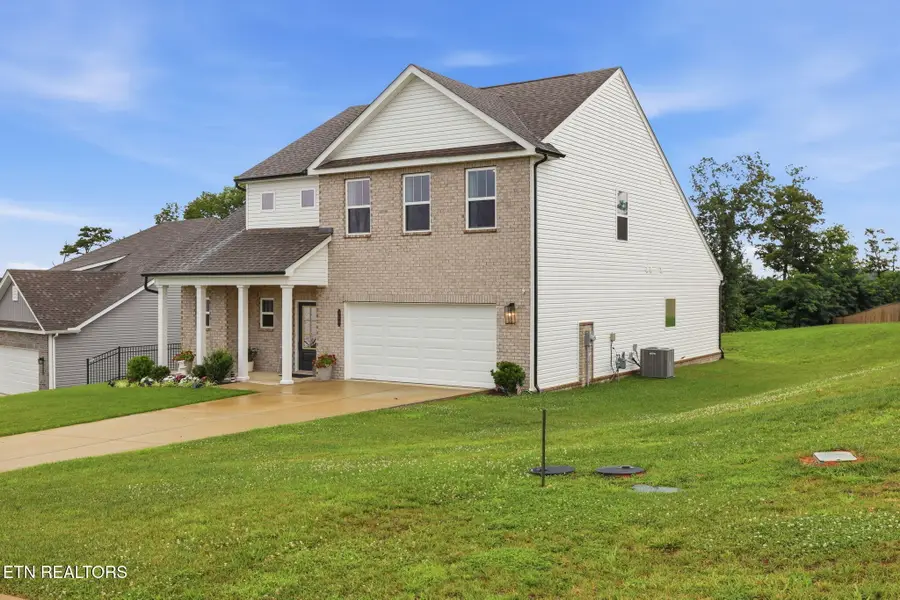 389 Sugar Maple Tr, Lenoir City, TN 37771 - #2