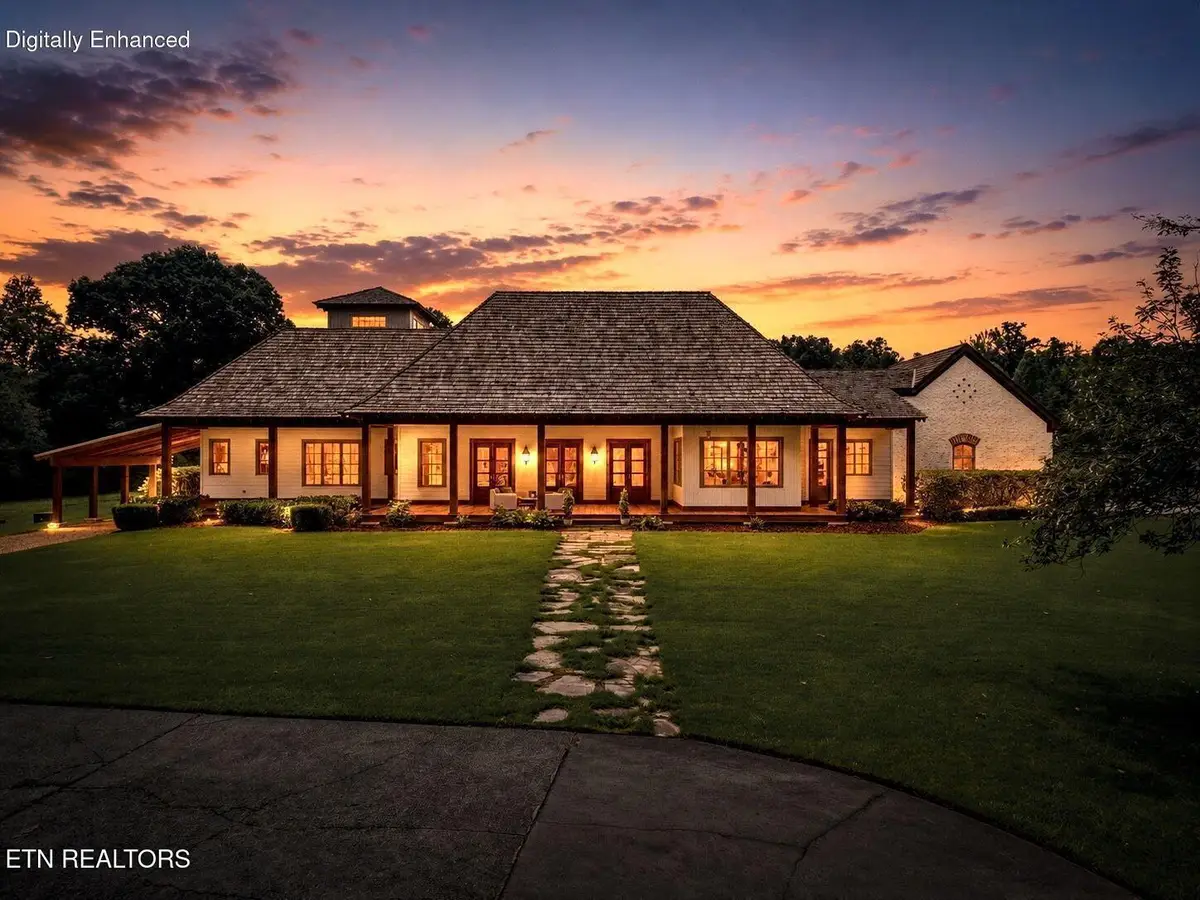 2000 Lawnville Rd, Kingston, TN 37763 - #1