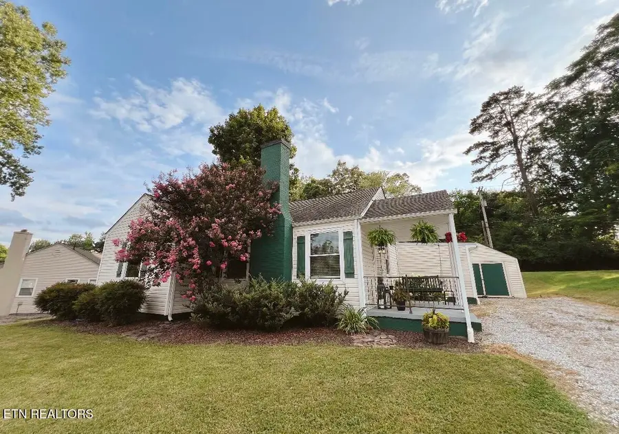 1777 Dalton St, Alcoa, TN 37701 - #2