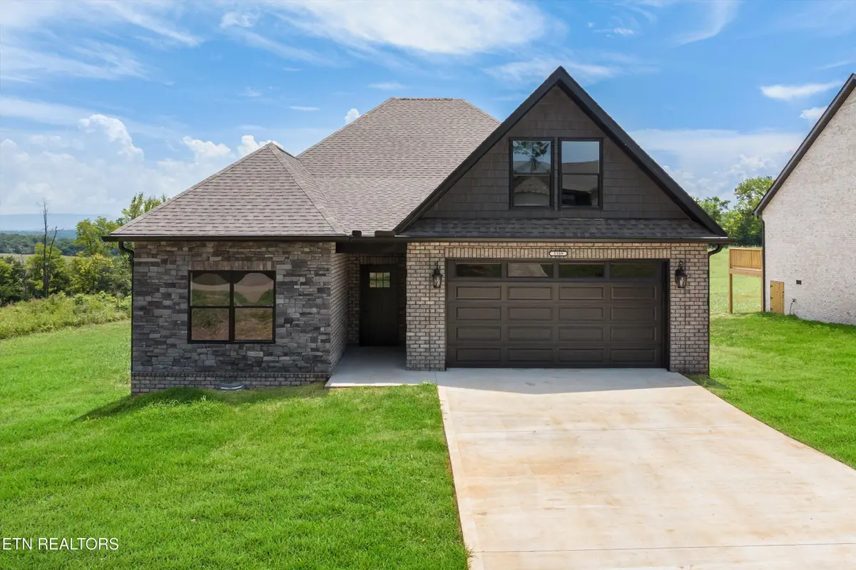 5109 Gregory Rd, Greenback, TN 37742 - #1