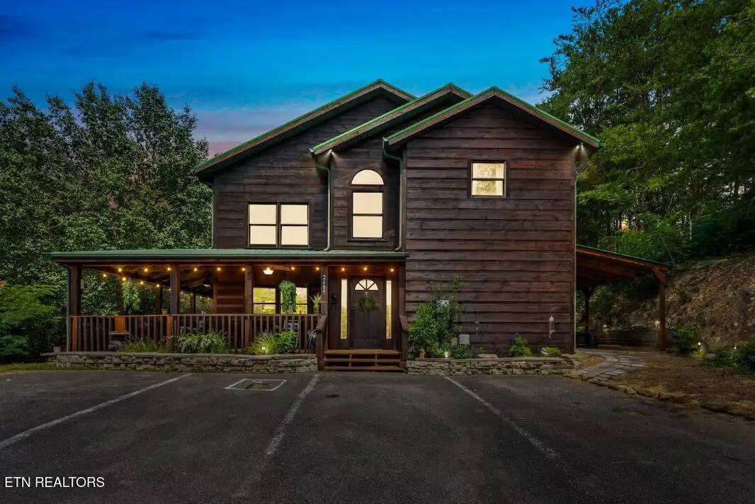 2489 Upper Middle Creek Rd, Sevierville, TN 37876 - #1