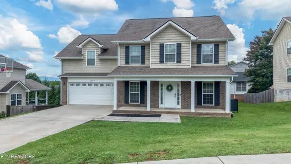 1004 Brooklyn Lane, Maryville, TN 37804