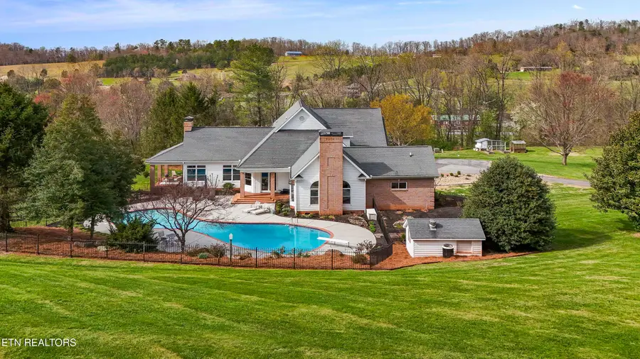 2740 Mccammon Rd, Rockford, TN 37853 - #3