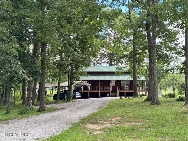 6105 S York Hwy, Clarkrange, TN 38553