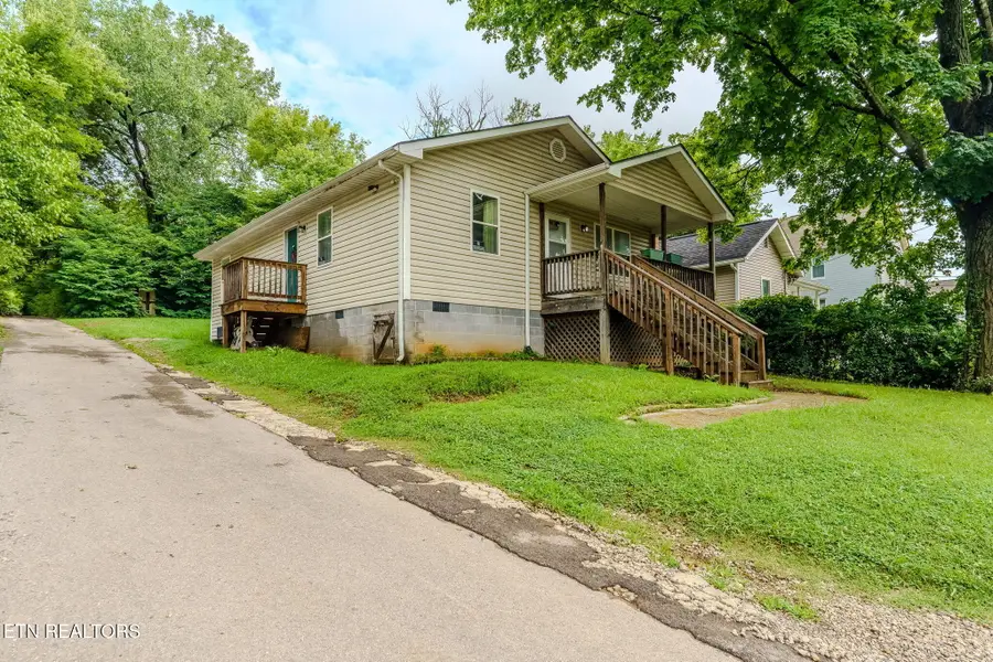 2709 Fillmore Ave, Knoxville, TN 37921 - #2