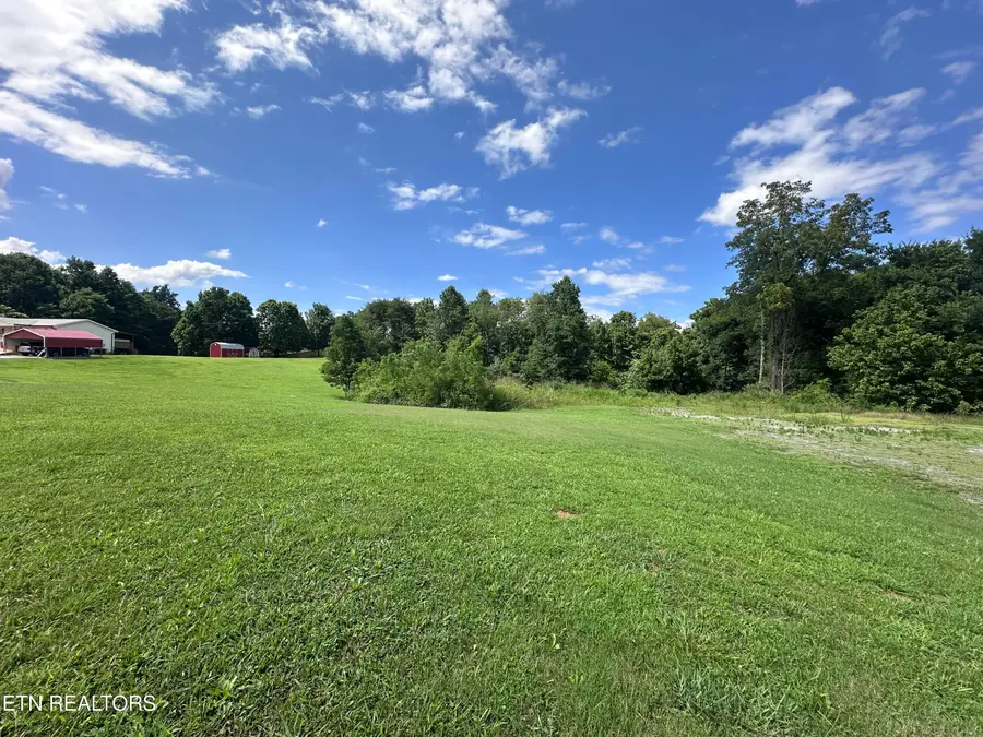 9721 Thorn Grove Pike, Strawberry Plains, TN 37871 - #2