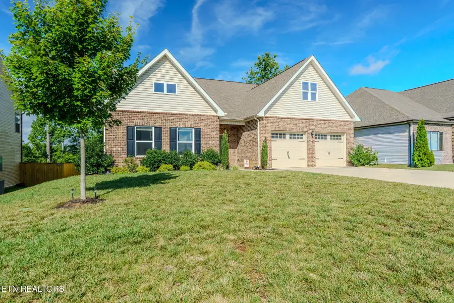 284 Aspen Drive, Lenoir City, TN 37771 - #3