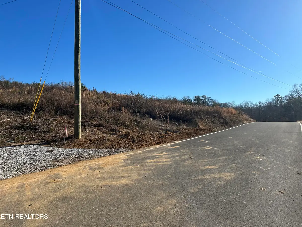 524 Wiggins Rd, Tellico Plains, TN 37385 - #1