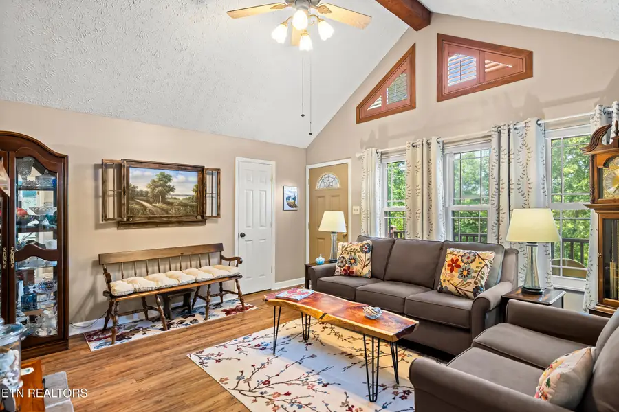 2311 Smith School Rd, Knoxville, TN 37914 - #2