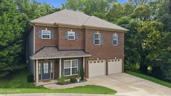 9704 Wind Creek Way, Knoxville, TN 37922