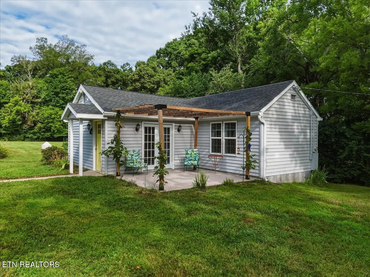144 County Farm Rd, Friendsville, TN 37737 - #1