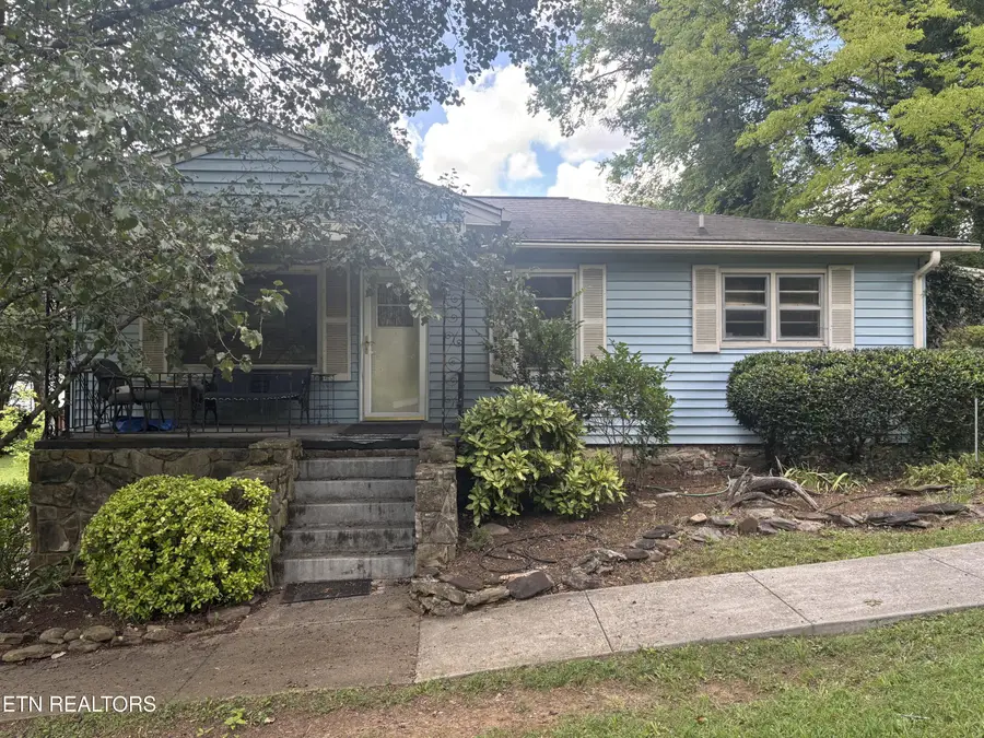 2119 Maple Drive, Knoxville, TN 37918 - #2
