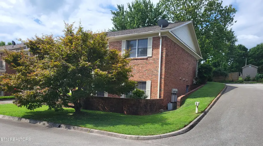 1015 Hardwick Drive, Maryville, TN 37803 - #2