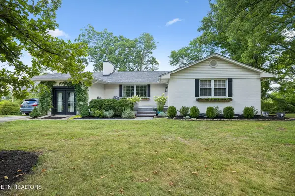 1137 View Drive, Maryville, TN 37801