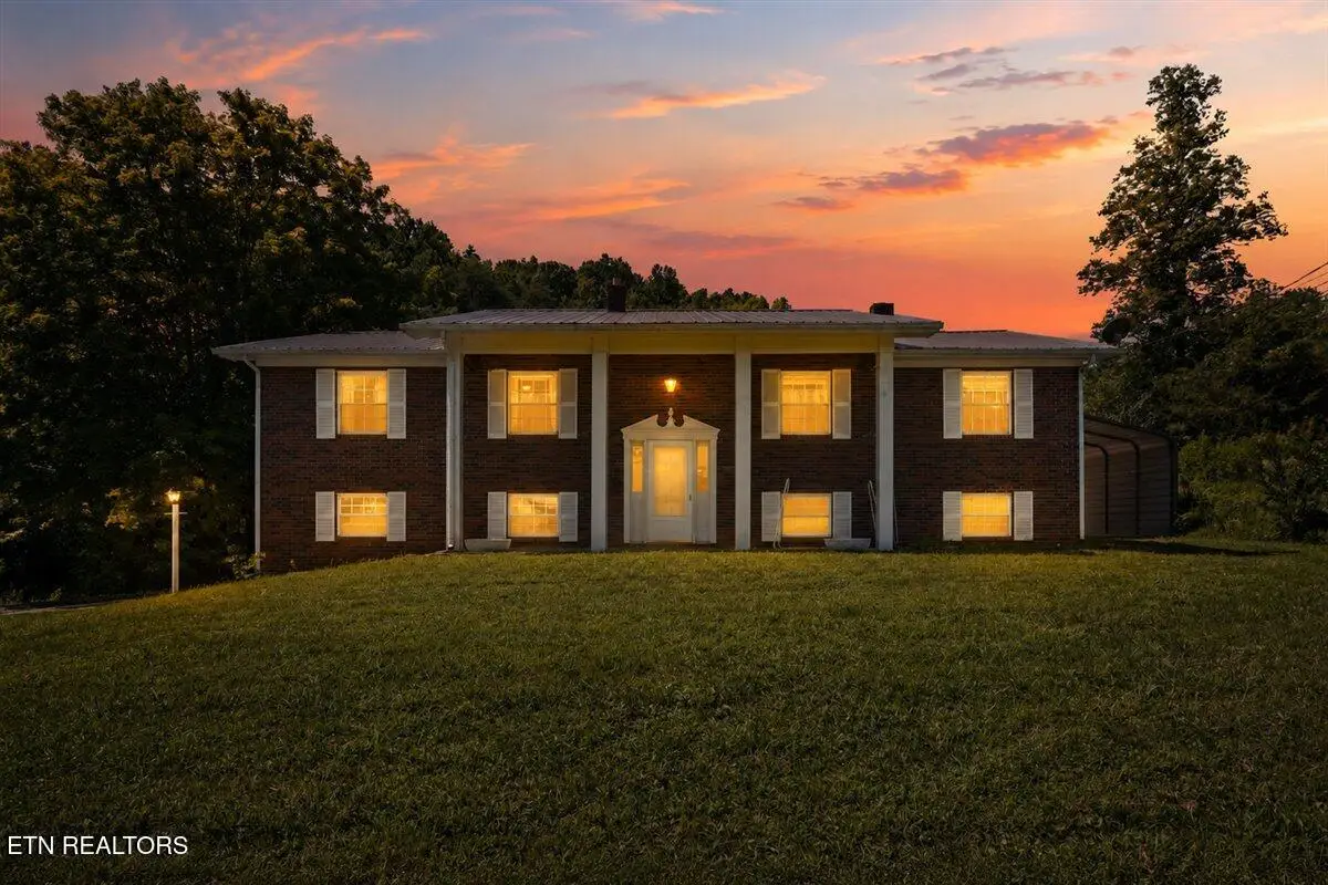 2719 Bullen Valley Rd, Thorn Hill, TN 37881 - #1