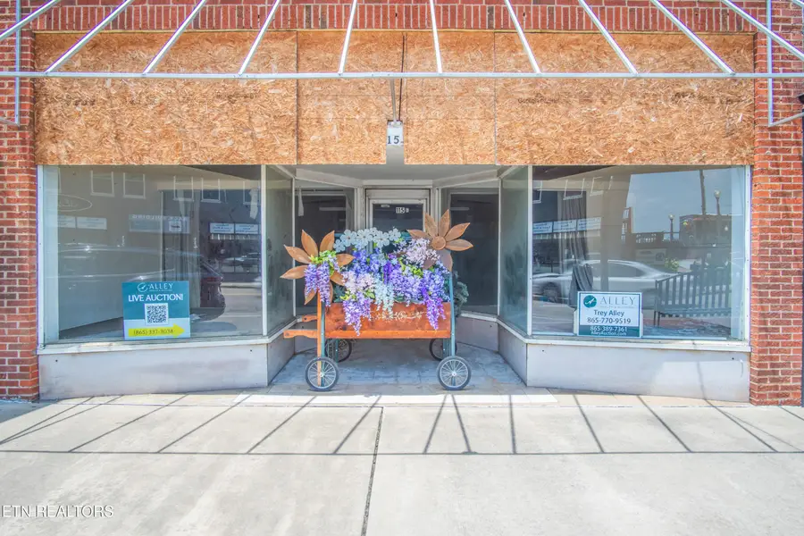 115 E Broadway St, Lenoir City, TN 37771 - #2