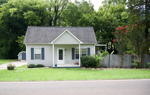 800 E Inskip Drive, Knoxville, TN 37912
