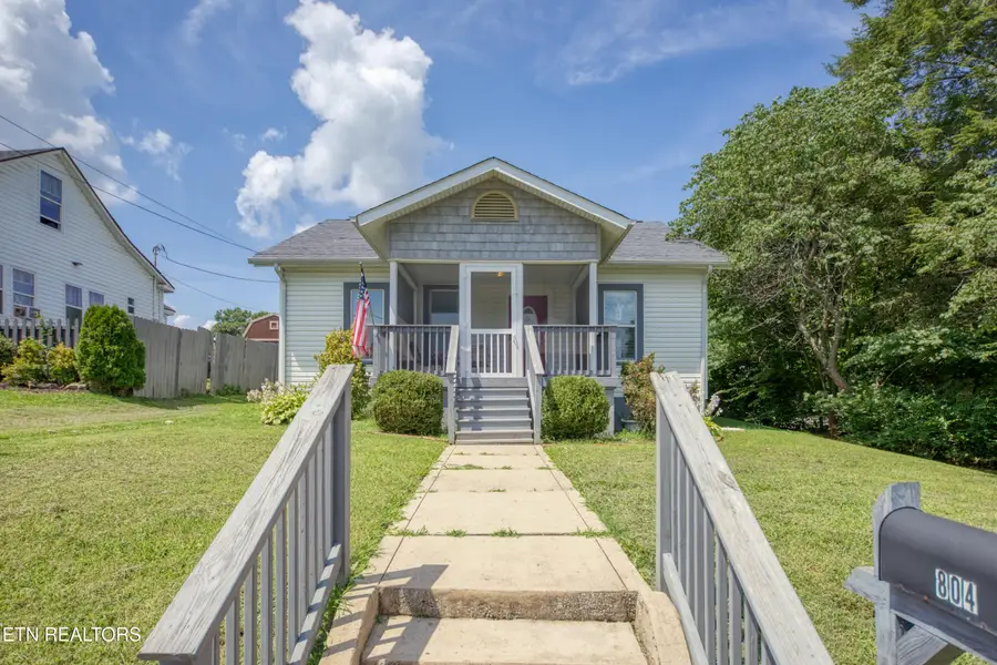 804 Mccaslin Ave, Sweetwater, TN 37874 - #2