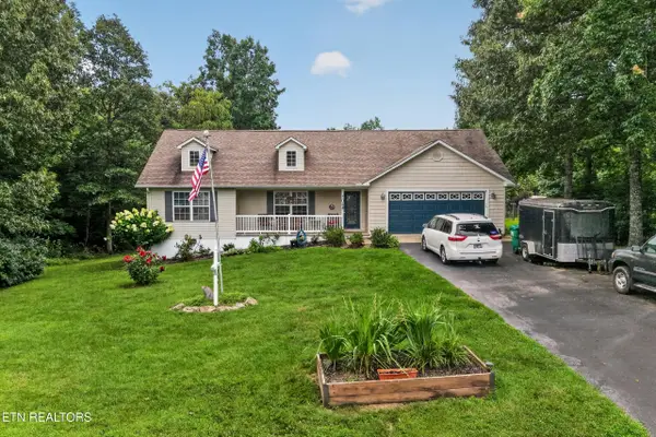 1044 Ackia Drive, Crossville, TN 38572