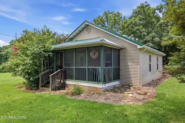609 Tipton Station Rd, Knoxville, TN 37920