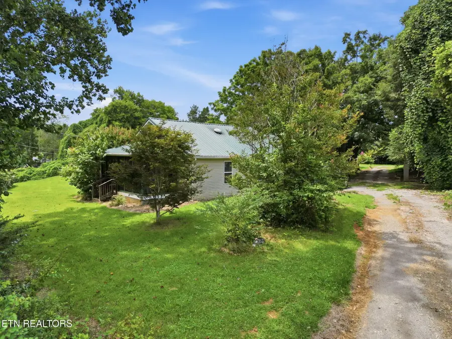 609 Tipton Station Rd, Knoxville, TN 37920 - #3