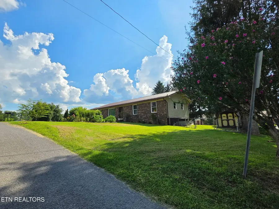 142 Dover Ave, Harrogate, TN 37752 - #2
