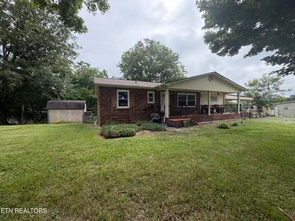 2860 Boyds Creek Hwy, Sevierville, TN 37876
