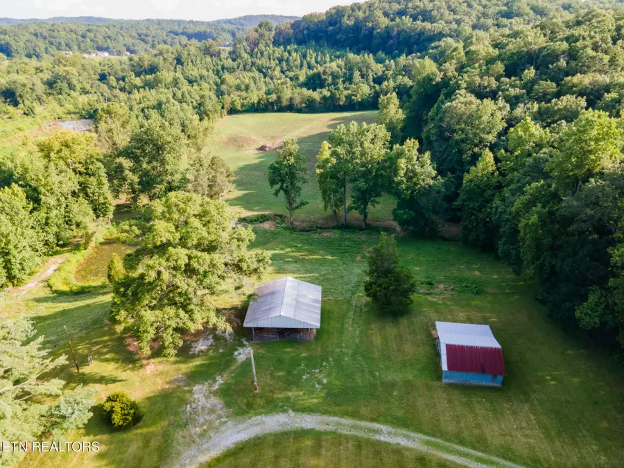 1343 Mountain View Rd, Rockwood, TN 37854 - #2