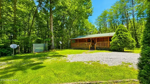 2950 Grassy Branch Loop, Sevierville, TN 37876