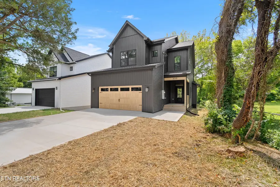 320 Avenue B, Knoxville, TN 37920 - #2