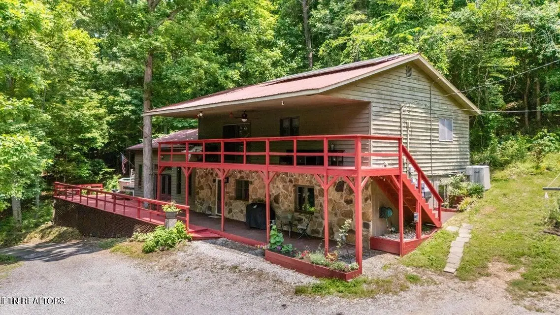1731 Vonore Rd, Loudon, TN 37774 - #1